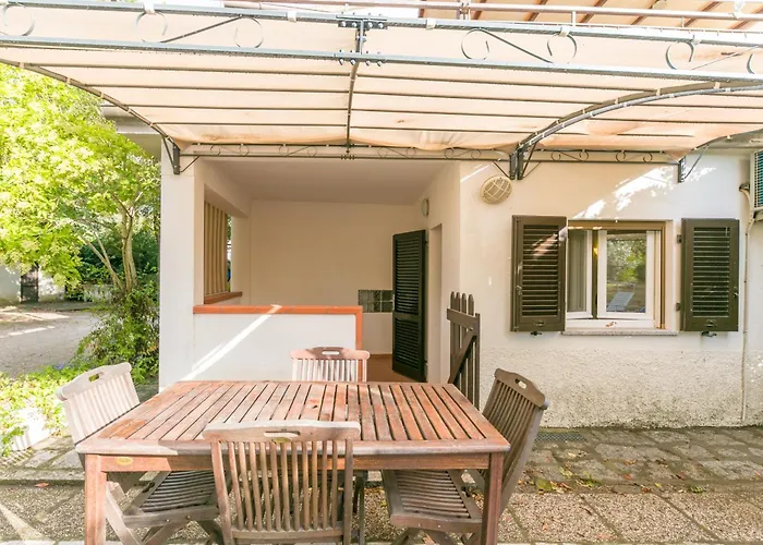 Monolocale Casa Lucia * Pila (Livorno)